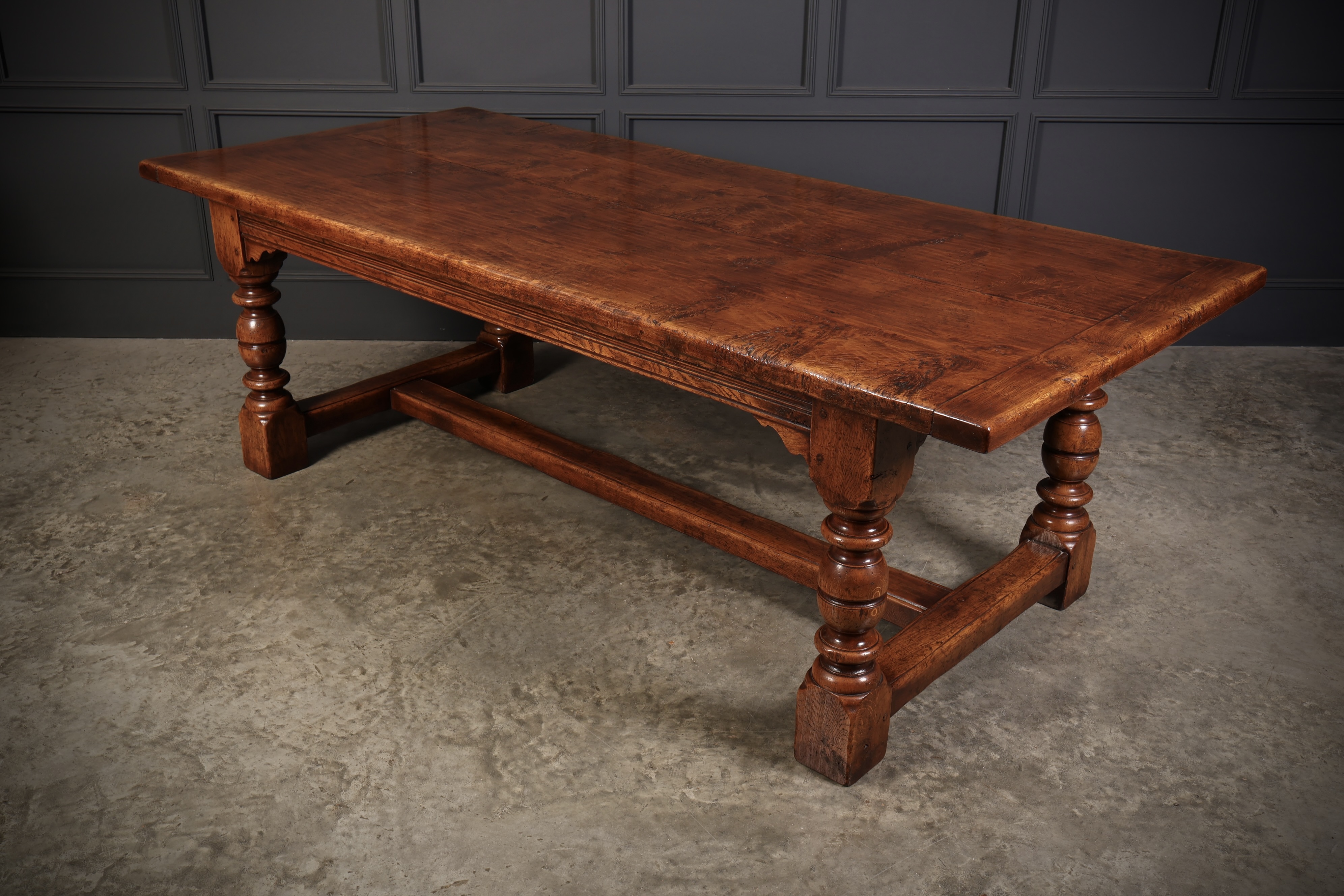 Superb Large Pippy Oak Refectory Dining Table Antique dining Antique Furniture 6